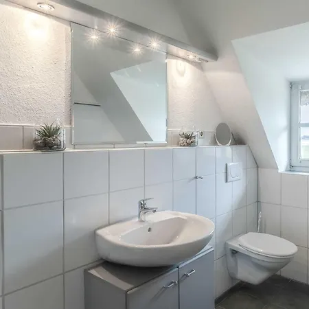 Apartment Eider Domizil No 2 *